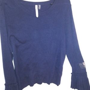 NY Collection. Blue Accordion Flare Sleeve Cuff Sweater